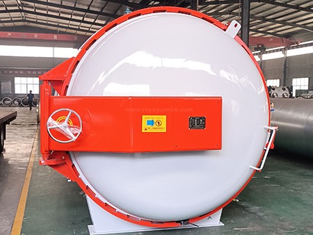 手動(dòng)開門熱壓罐